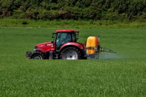Protege tu tractor con el seguro de vehículos agrícolas